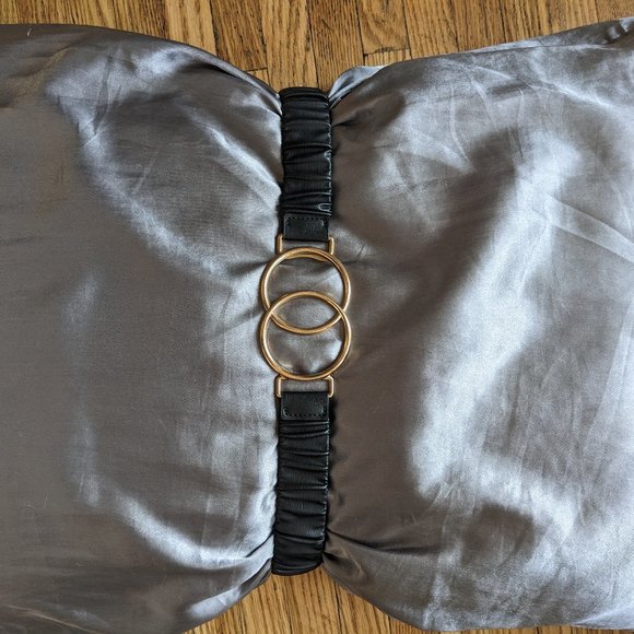 gold and black belt - Picture 1 of 2